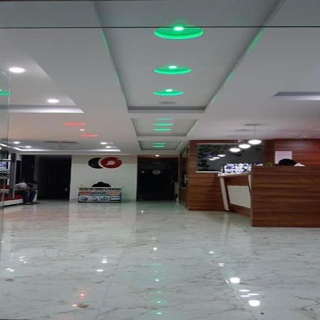 Hotel Sai Sk Palace Shirdi Exterior photo